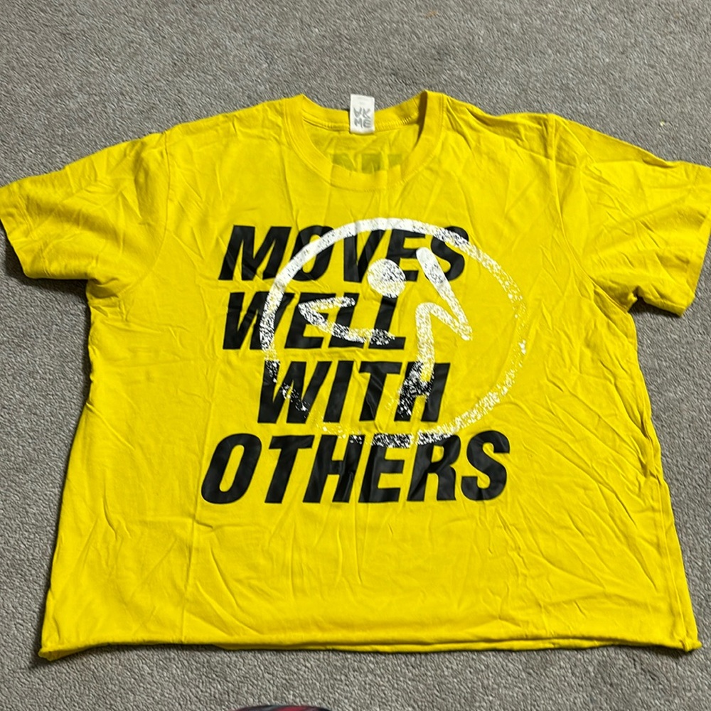 ZUMBA 💃🏻💛 Moves well with others & INSTRUCTOR DIY’d Cropped Tee